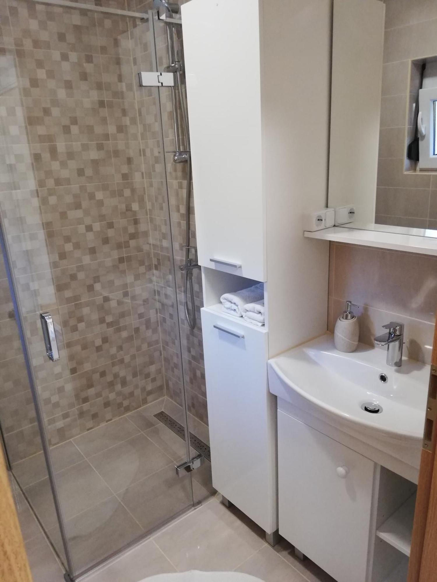 Guesthouse Vesna Сень Экстерьер фото